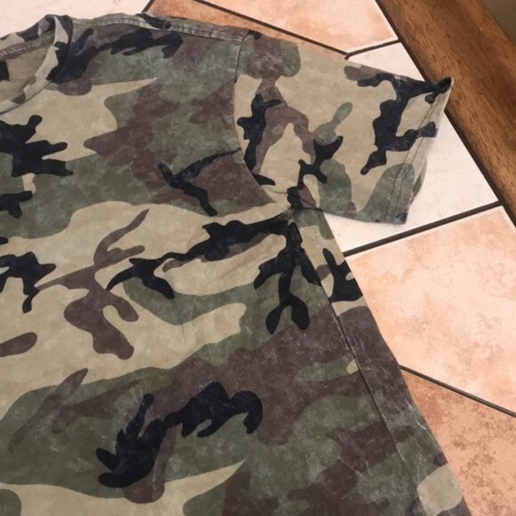 PACSUN Los Angeles army print tshirt size medium - Picture 3 of 11